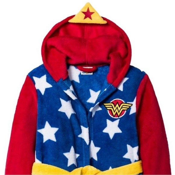 Wonder Woman Girls Fleece Robe Costume DC Comics WW WonderWoman SuperHero Youth - Picture 3 of 11
